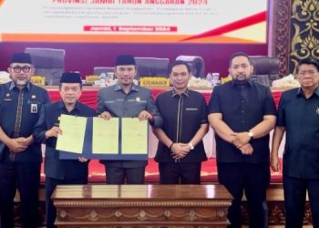 DPRD Jambi Sahkan APBD Perubahan 2024
