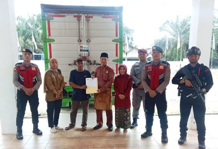 KPU Muaro Jambi Terima 326.086 Surat Suara Pilgub Jambi 2024