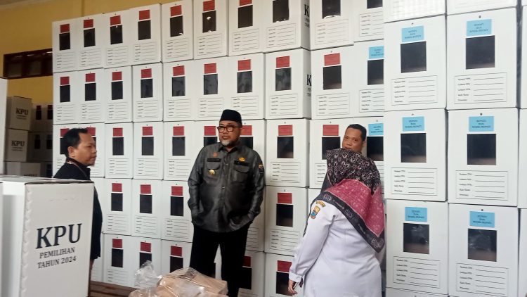 Pjs. Gubernur Sudirman Pantau Persiapan Pilkada Serentak Tahun 2024 di Muaro Jambi