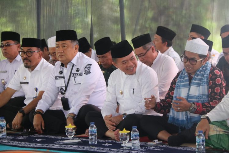 Gubernur Al Haris Halal Bi Halal Bersama Masyarakat Tanjung Raden