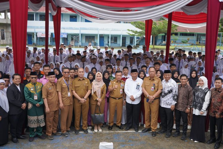 Gubernur Al Haris: Bahaya Judi Online Bagi Pelajar, Ancaman Masa Depan