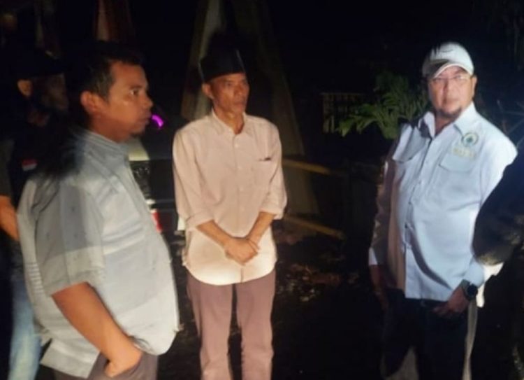 Wakil Ketua DPRD Provinsi Jambi Ivan Wirata Tinjau Jalan Padang Lamo