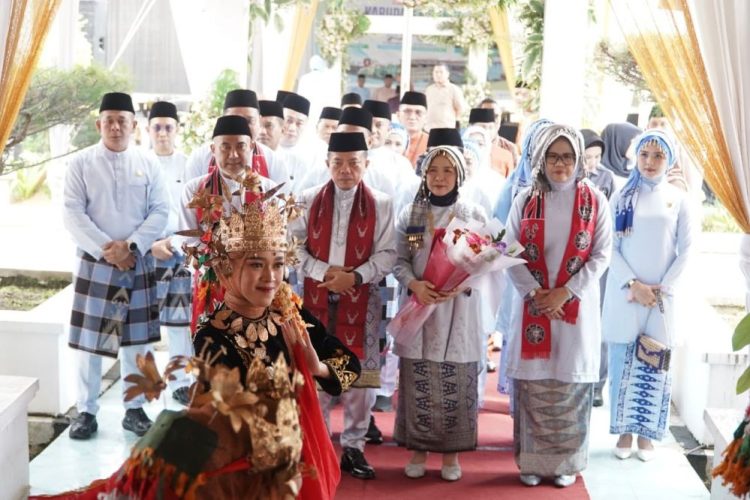 Hadiri HUT Bungo ke-60: Gubernur Al Haris Ajak Masyarakat Jaga Persatuan Membangun Daerah